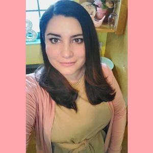 Meet your Posher, Lanae